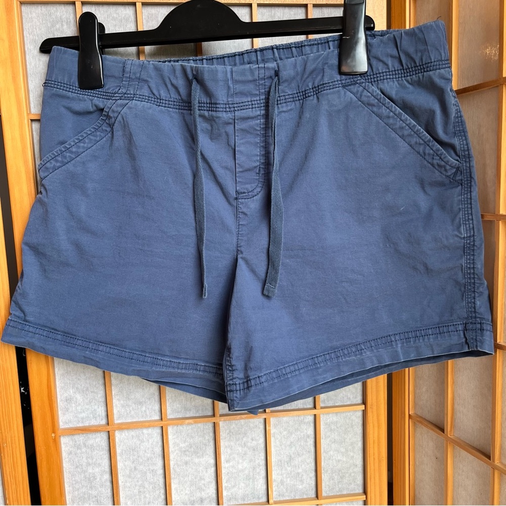 Eddie Bauer tie waisted Chino shorts 8